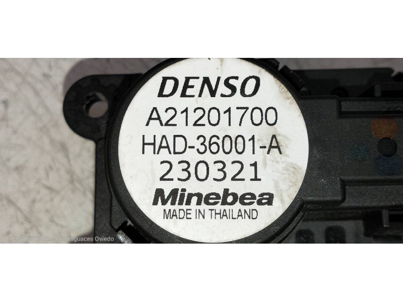 Recambio de motor apertura trampillas climatizador para renault zoe referencia OEM IAM A21201700  