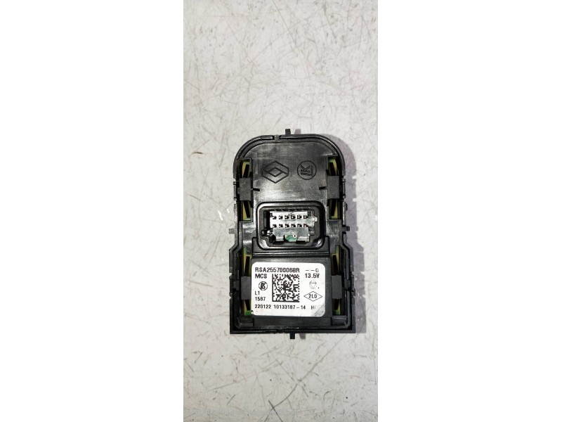 Recambio de mando multifuncion para renault zoe referencia OEM IAM 255700068R  