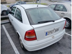 opel astra g berlina del año 2002 2