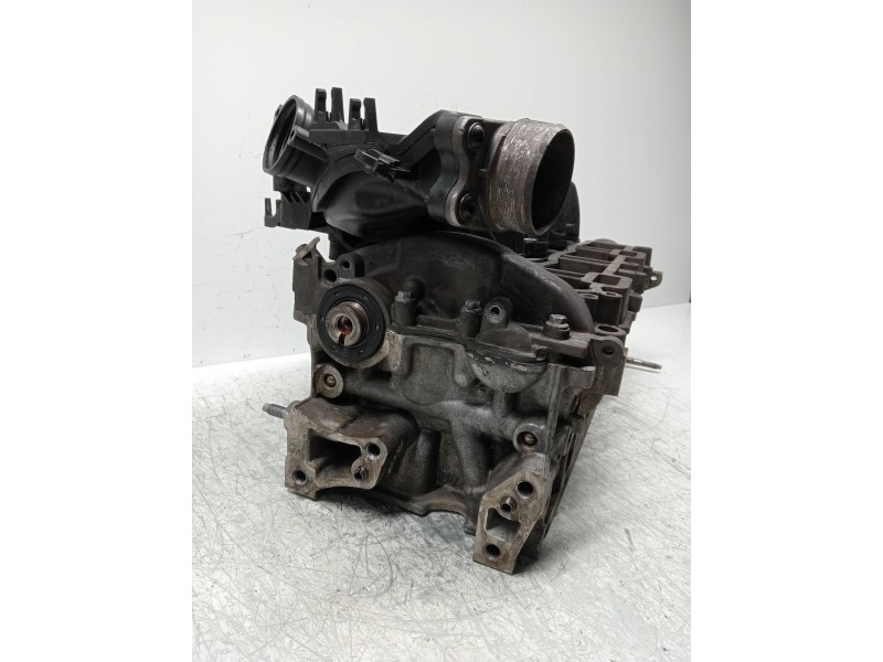 Recambio de culata para citroen c4 berlina collection referencia OEM IAM 9HY 9655911480 