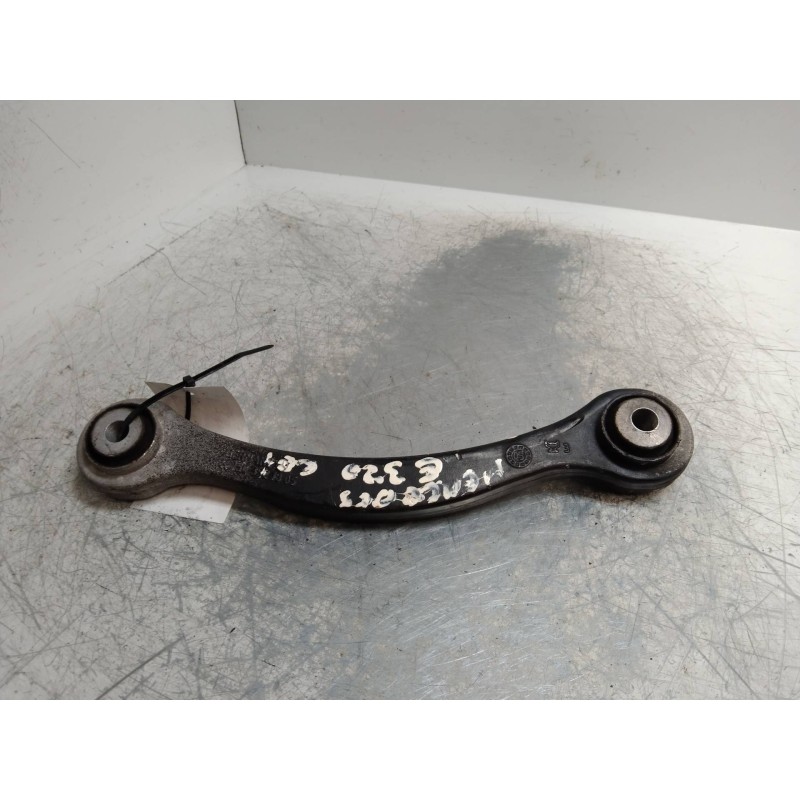 Recambio de brazo suspension superior trasero derecho para mercedes clase e (w211) berlina 3.0 cdi cat referencia OEM IAM   