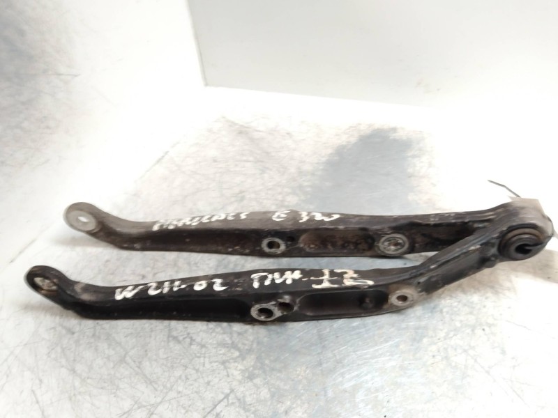 Recambio de brazo suspension inferior trasero izquierdo para mercedes clase e (w211) berlina 3.0 cdi cat referencia OEM IAM   