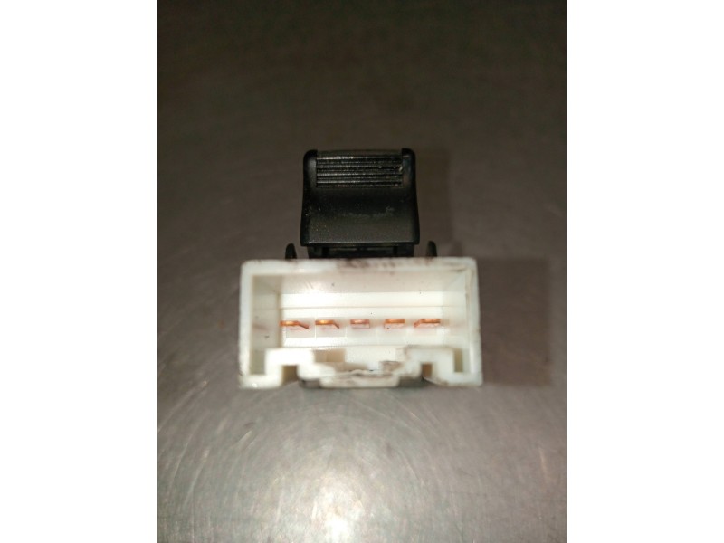 Recambio de mando elevalunas delantero derecho para suzuki liana rh (er) 1.6 referencia OEM IAM   