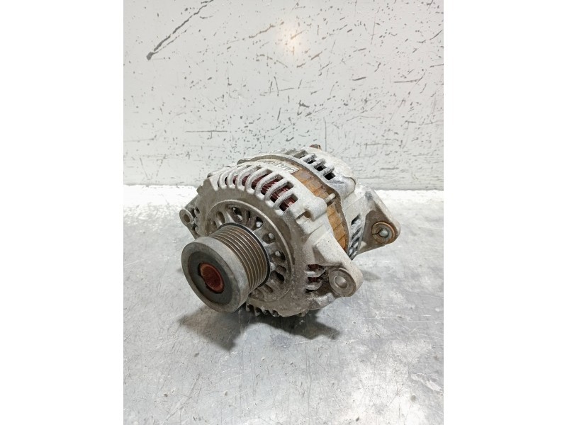 Recambio de alternador para nissan cabstar 09.06 cabstar 35.xx cabina simple cabina individual referencia OEM IAM   