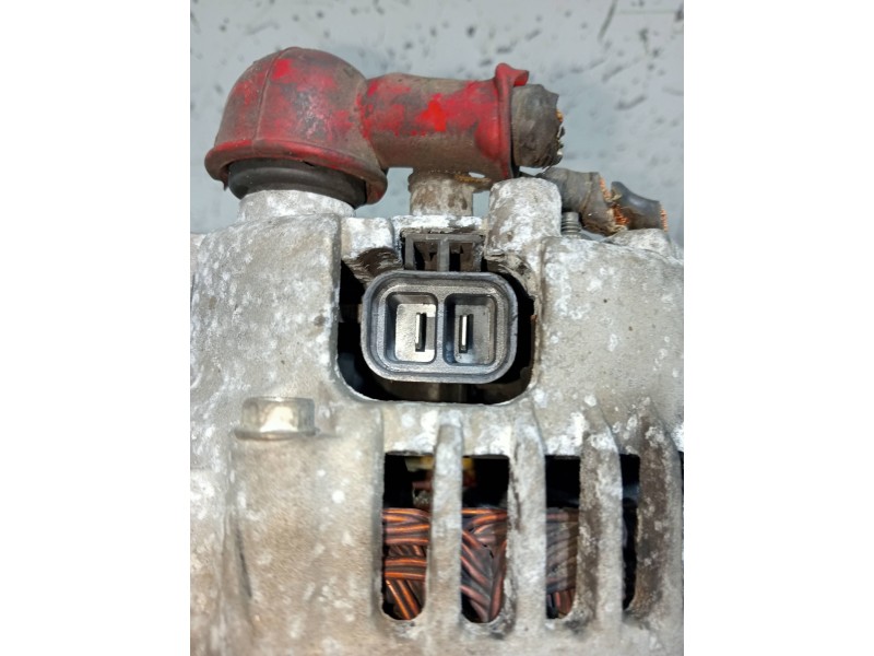 Recambio de alternador para nissan cabstar 09.06 cabstar 35.xx cabina simple cabina individual referencia OEM IAM   