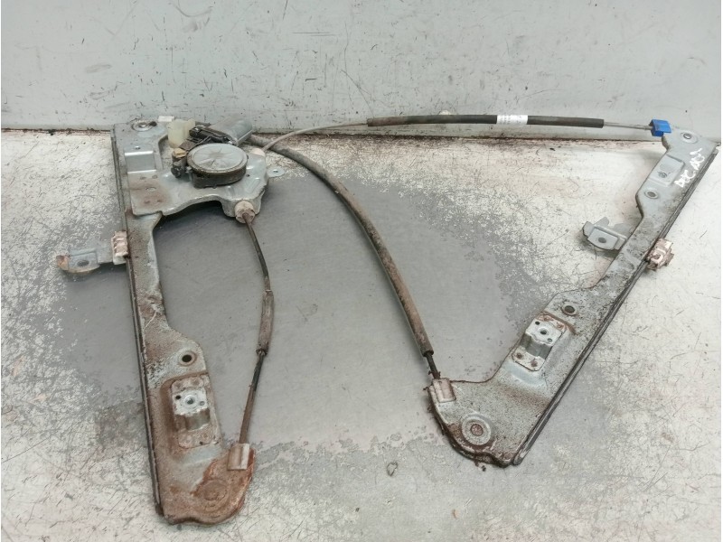 Recambio de elevalunas delantero izquierdo para nissan cabstar 09.06 cabstar 35.xx cabina simple cabina individual referencia OE