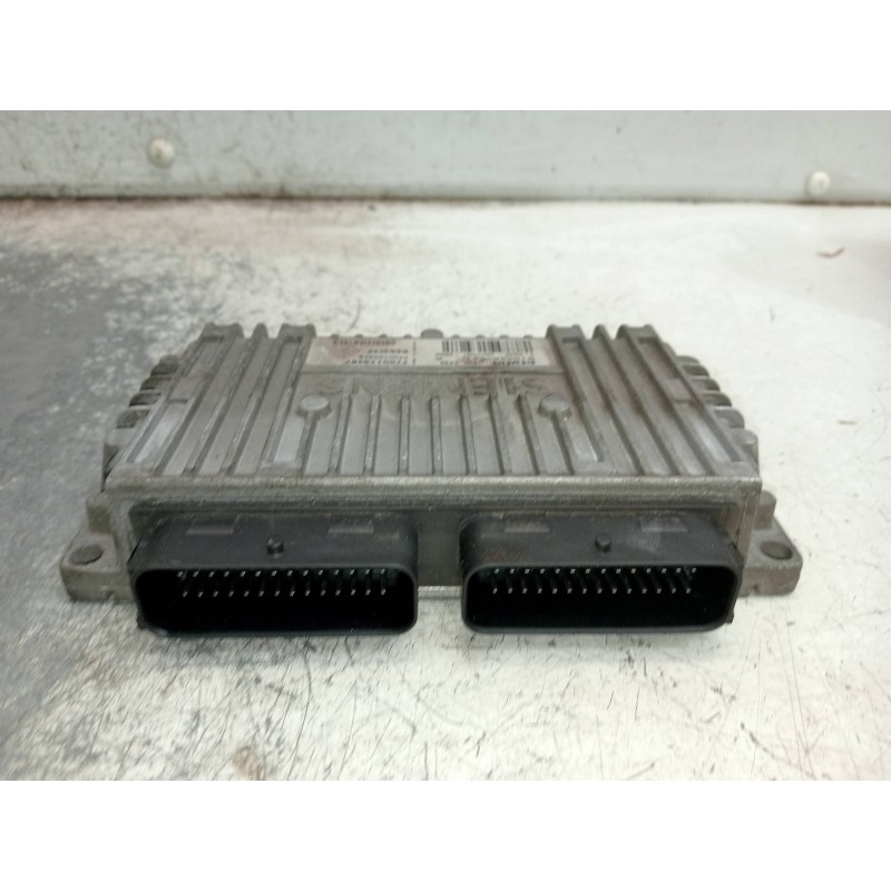 Recambio de centralita motor uce para renault clio ii fase i (b/cbo) 1.6 rt b/cboa/f referencia OEM IAM 7700113487 S105280021A 