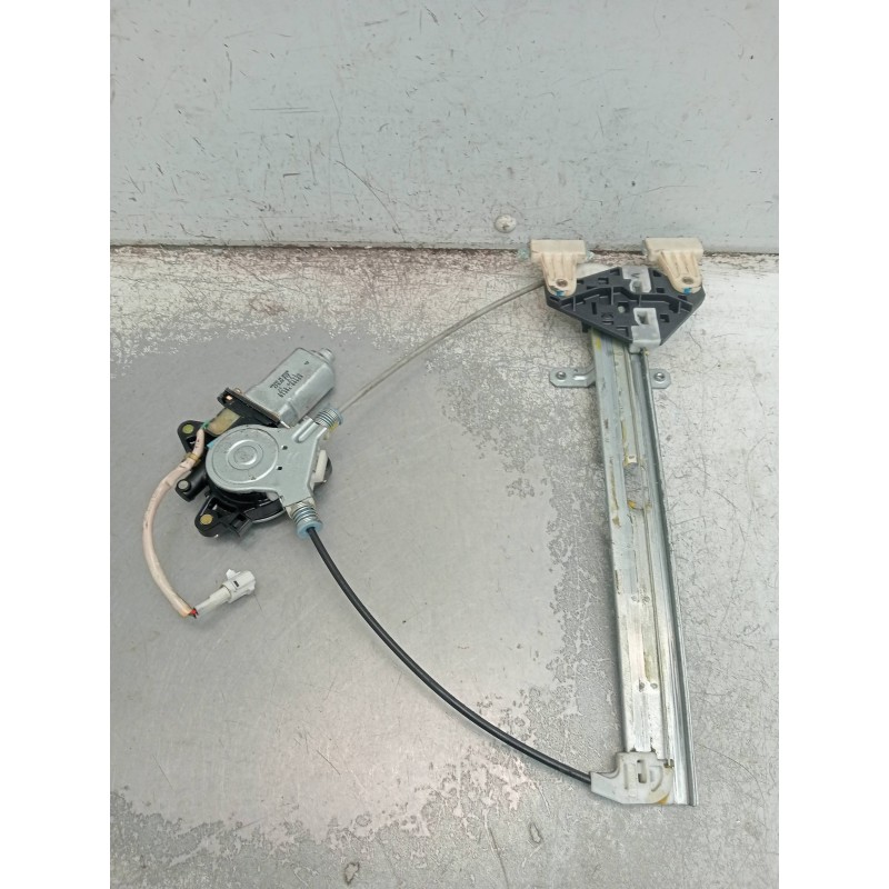 Recambio de elevalunas trasero izquierdo para suzuki liana rh (er) 1.6 referencia OEM IAM 8346076F10 0621009301 5P