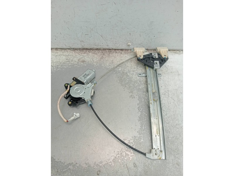 Recambio de elevalunas trasero izquierdo para suzuki liana rh (er) 1.6 referencia OEM IAM 8346076F10 0621009301 5P