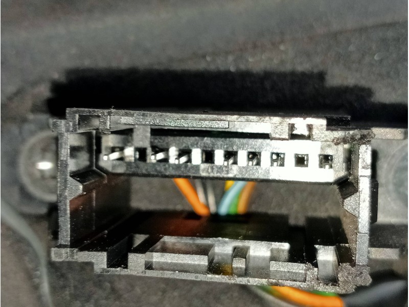 Recambio de retrovisor derecho para renault clio ii fase i (b/cbo) 1.6 rt b/cboa/f referencia OEM IAM   