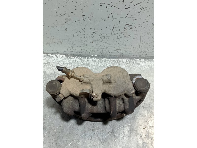 Recambio de pinza freno delantera izquierda para nissan cabstar 09.06 cabstar 35.xx cabina simple cabina individual referencia O