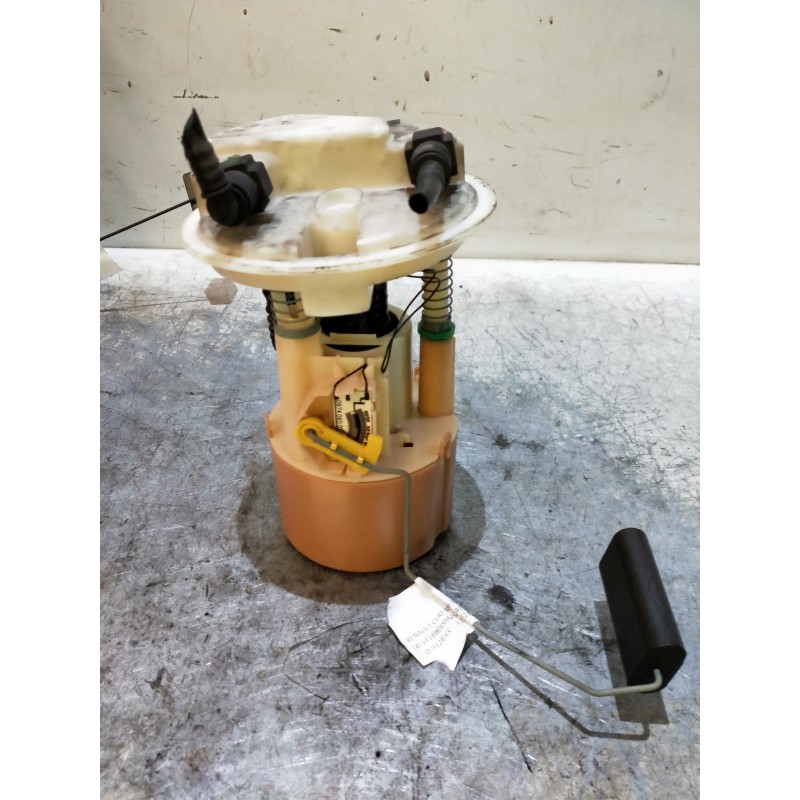 Recambio de bomba combustible para renault clio ii fase i (b/cbo) 1.6 rt b/cboa/f referencia OEM IAM 7700416988 09740659902 