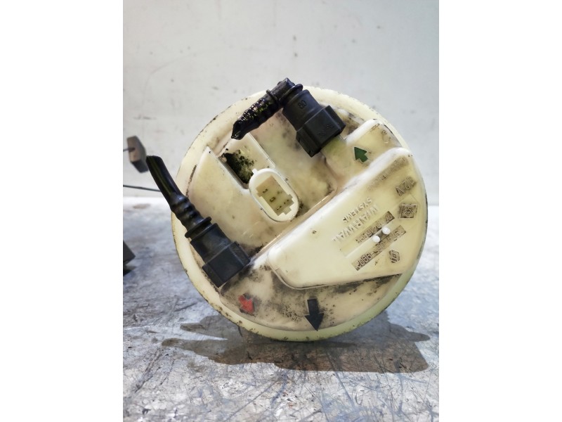 Recambio de bomba combustible para renault clio ii fase i (b/cbo) 1.6 rt b/cboa/f referencia OEM IAM 7700416988 09740659902 