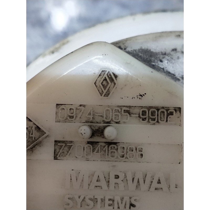 Recambio de bomba combustible para renault clio ii fase i (b/cbo) 1.6 rt b/cboa/f referencia OEM IAM 7700416988 09740659902 