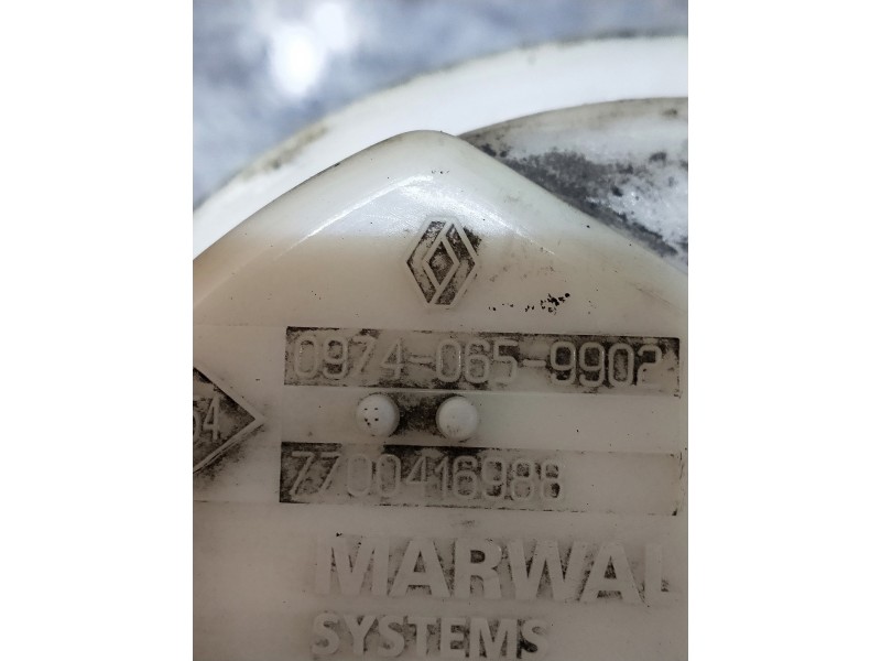 Recambio de bomba combustible para renault clio ii fase i (b/cbo) 1.6 rt b/cboa/f referencia OEM IAM 7700416988 09740659902 