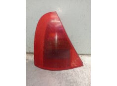 Recambio de piloto trasero izquierdo para renault clio ii fase i (b/cbo) 1.6 rt b/cboa/f referencia OEM IAM   