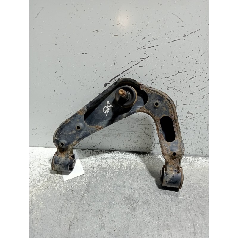 Recambio de brazo suspension superior delantero derecho para nissan navara pick-up (d40m) doble cab se 4x4 referencia OEM IAM   