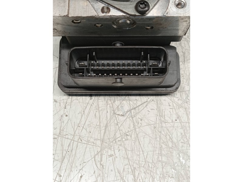 Recambio de abs para kia cee´d sporty wagon drive referencia OEM IAM 58920A2330 A258920900 A258930900 6158945200