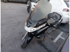 piaggio (vespa) x8 del año 2004