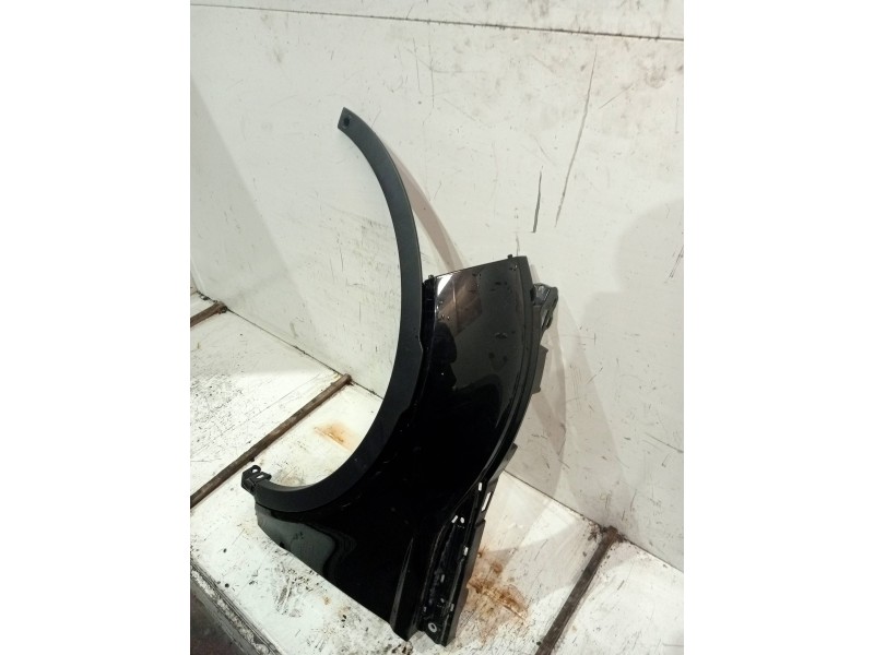 Recambio de aleta delantera derecha para land rover evoque dynamic referencia OEM IAM   