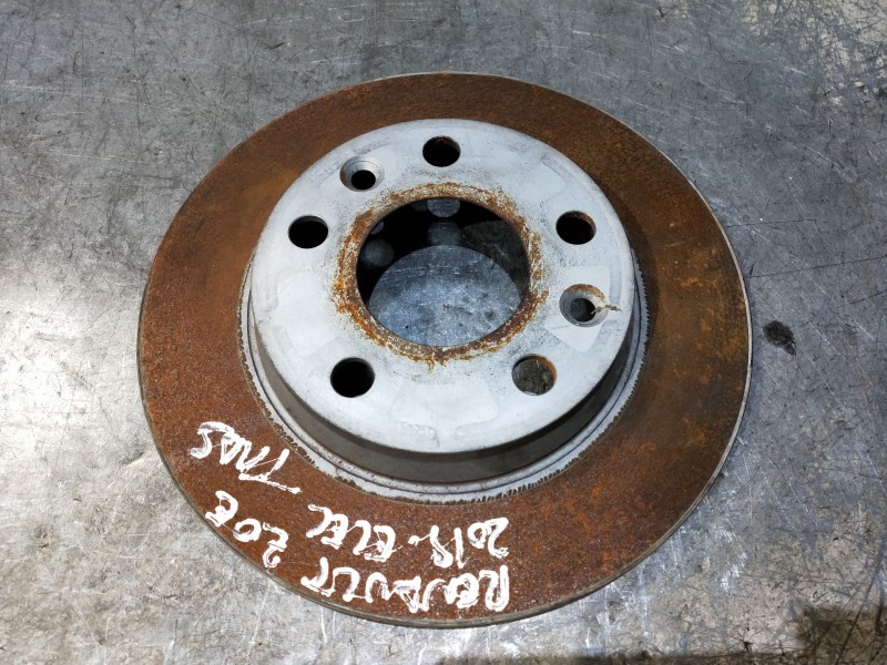 Recambio de disco freno trasero para renault zoe referencia OEM IAM   