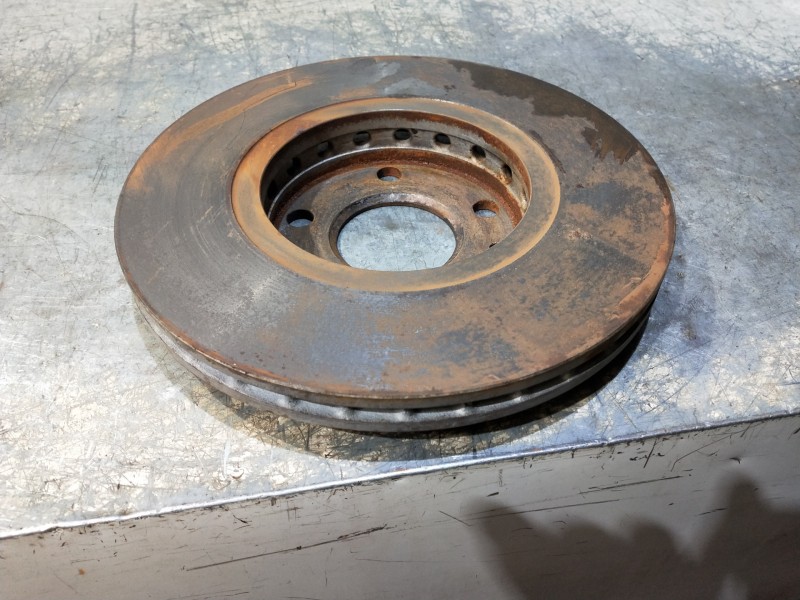 Recambio de disco freno delantero para renault zoe referencia OEM IAM   VENTILADO