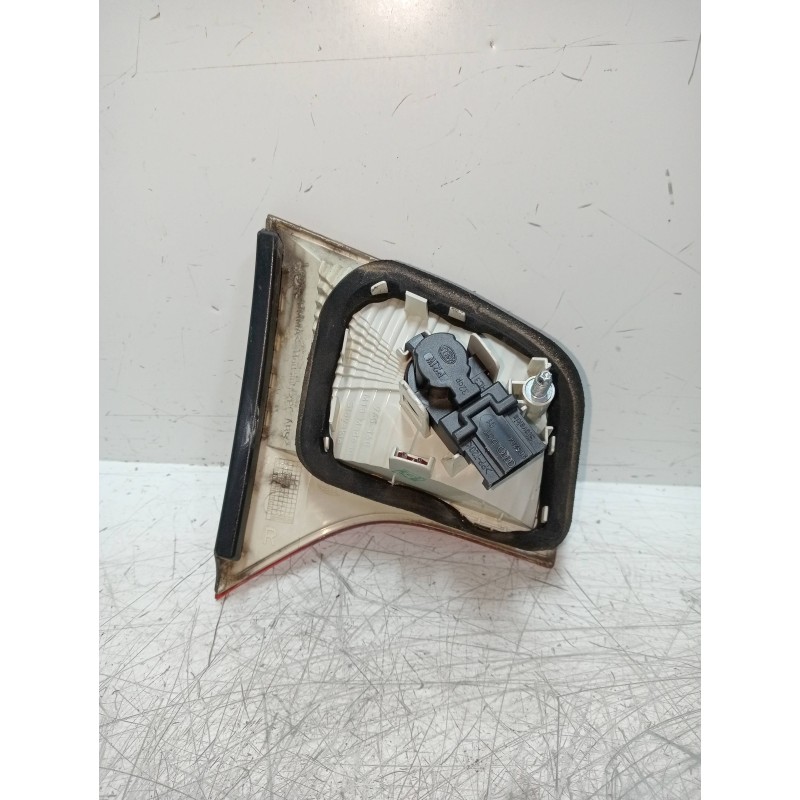 Recambio de piloto trasero derecho interior para audi a4 berlina (8e) 2.0 tdi (dpf) (125kw) referencia OEM IAM   