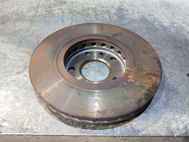 Recambio de disco freno delantero para renault zoe referencia OEM IAM   VENTILADO