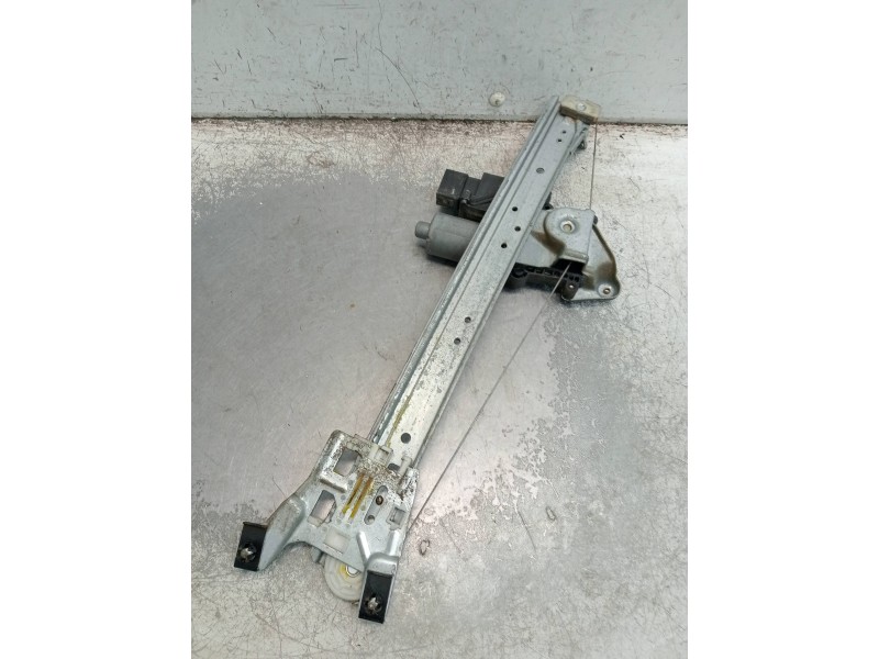 Recambio de elevalunas trasero izquierdo para mercedes clase a (w168) 160 (168.033) referencia OEM IAM   5P