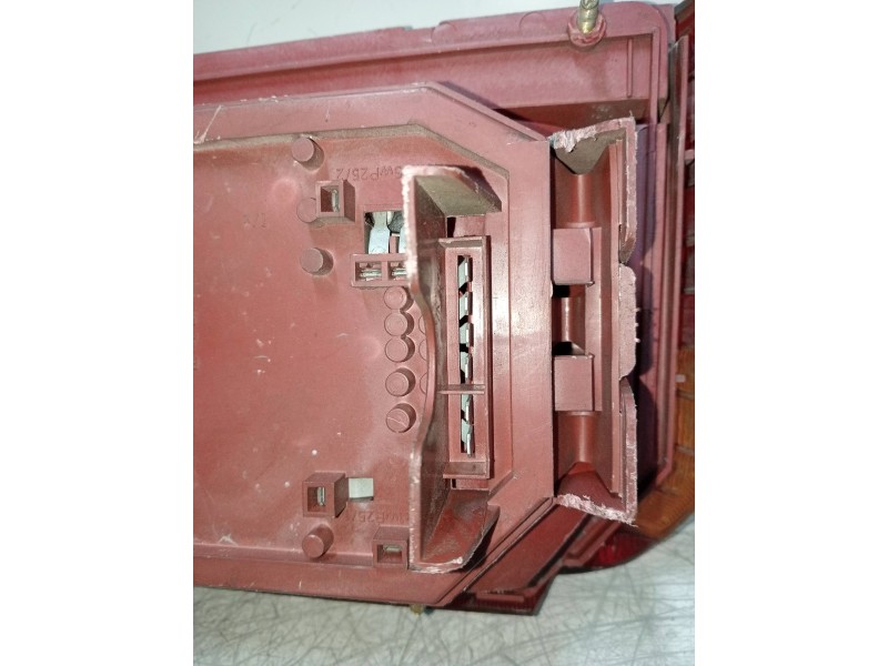 Recambio de piloto trasero derecho para austin rover montego 2.0 referencia OEM IAM   