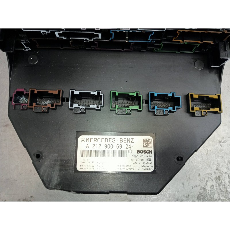 Recambio de caja reles / fusibles para mercedes clase clk (w207) coupe e 220 cdi blueefficiency (207.302) referencia OEM IAM A21