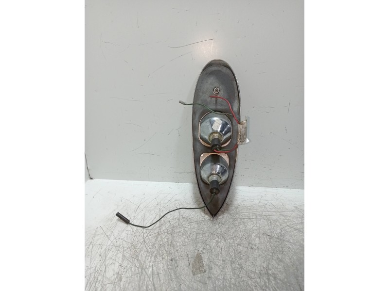 Recambio de piloto trasero derecho para carbodies fairway 27 td referencia OEM IAM   