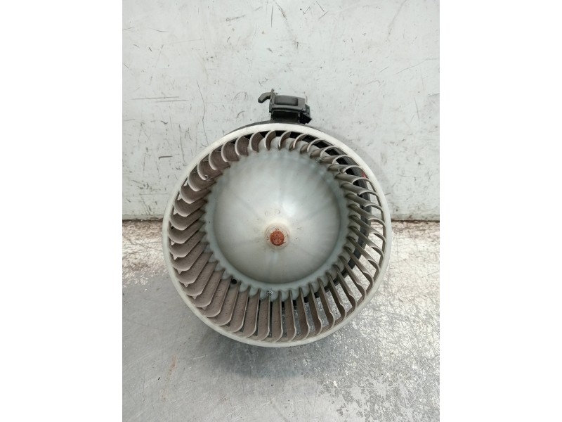 Recambio de motor calefaccion para mercedes clase clk (w207) coupe e 220 cdi blueefficiency (207.302) referencia OEM IAM 9409653