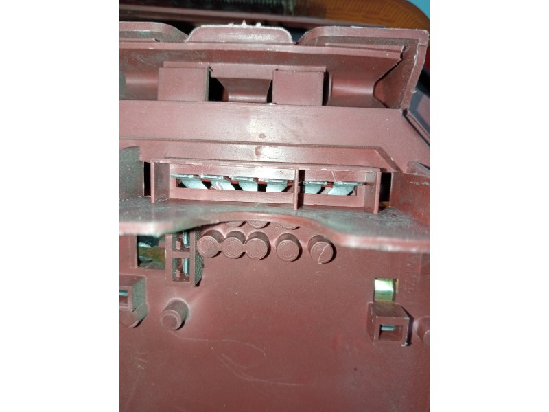 Recambio de piloto trasero derecho para austin rover montego 2.0 referencia OEM IAM   