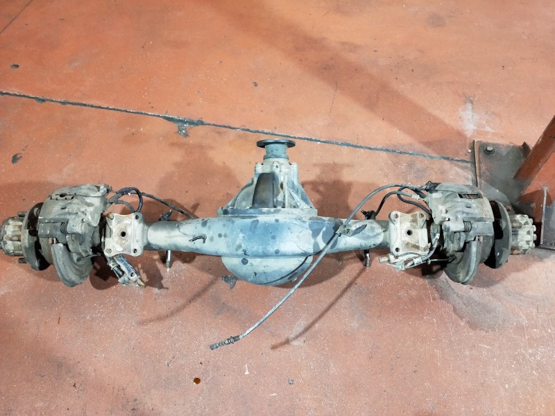 Recambio de puente trasero para nissan cabstar 09.06 cabstar 35.xx cabina simple cabina individual referencia OEM IAM   ABS/RUED