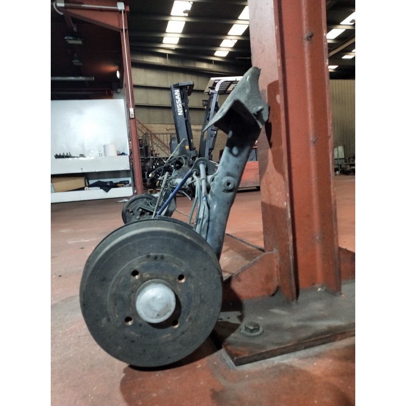 Recambio de puente trasero para renault clio ii fase i (b/cbo) 1.6 referencia OEM IAM   ABS