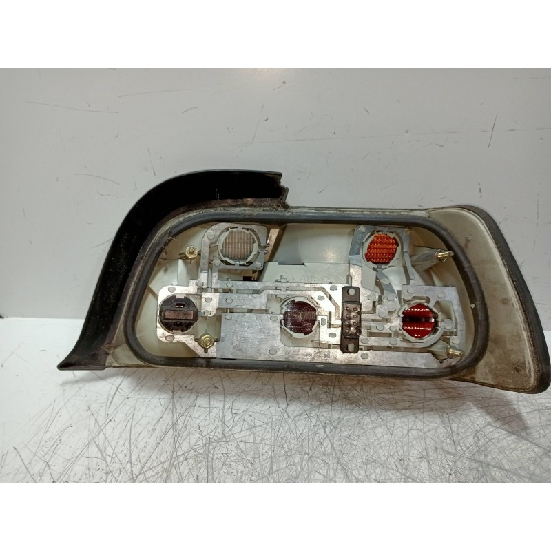 Recambio de piloto trasero izquierdo para bmw serie 3 coupe (e36) 1.8 16v cat referencia OEM IAM   