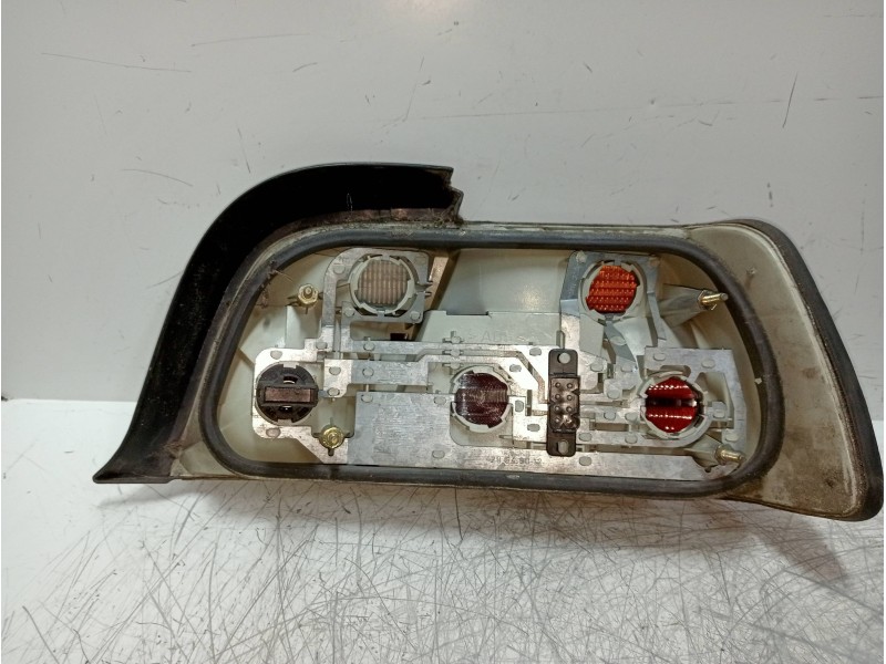 Recambio de piloto trasero izquierdo para bmw serie 3 coupe (e36) 1.8 16v cat referencia OEM IAM   