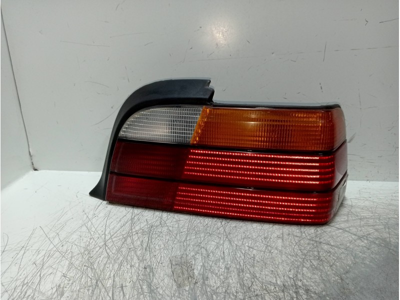 Recambio de piloto trasero derecho para bmw serie 3 coupe (e36) 1.8 16v cat referencia OEM IAM   