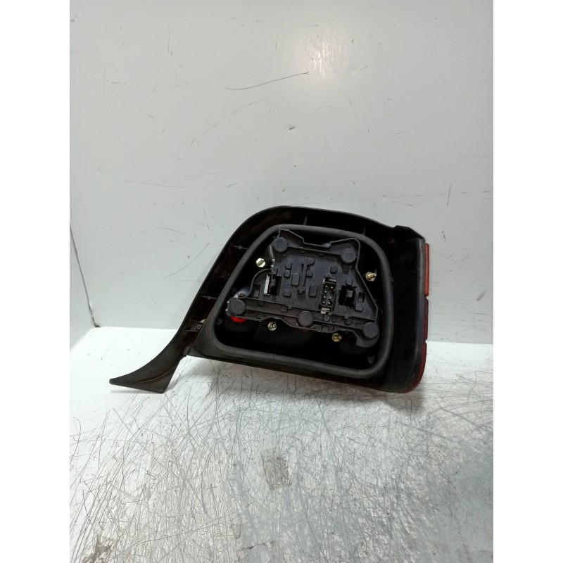 Recambio de piloto trasero izquierdo para bmw serie 3 touring (e36) 1.7 turbodiesel cat referencia OEM IAM   