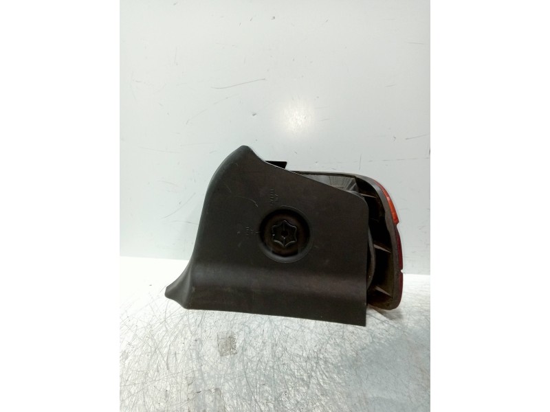 Recambio de piloto trasero izquierdo para bmw serie 3 compacto (e36) 318tds referencia OEM IAM   