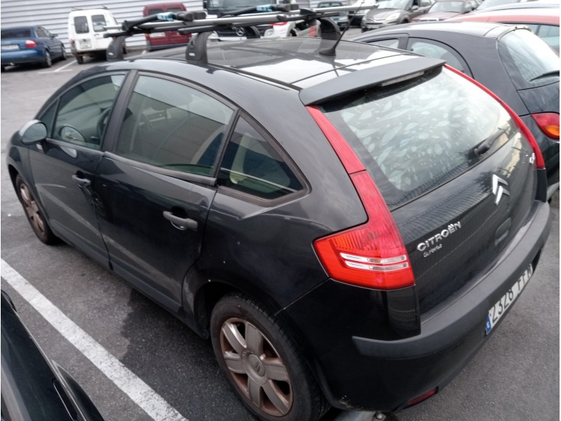 citroen c4 berlina del año 2006