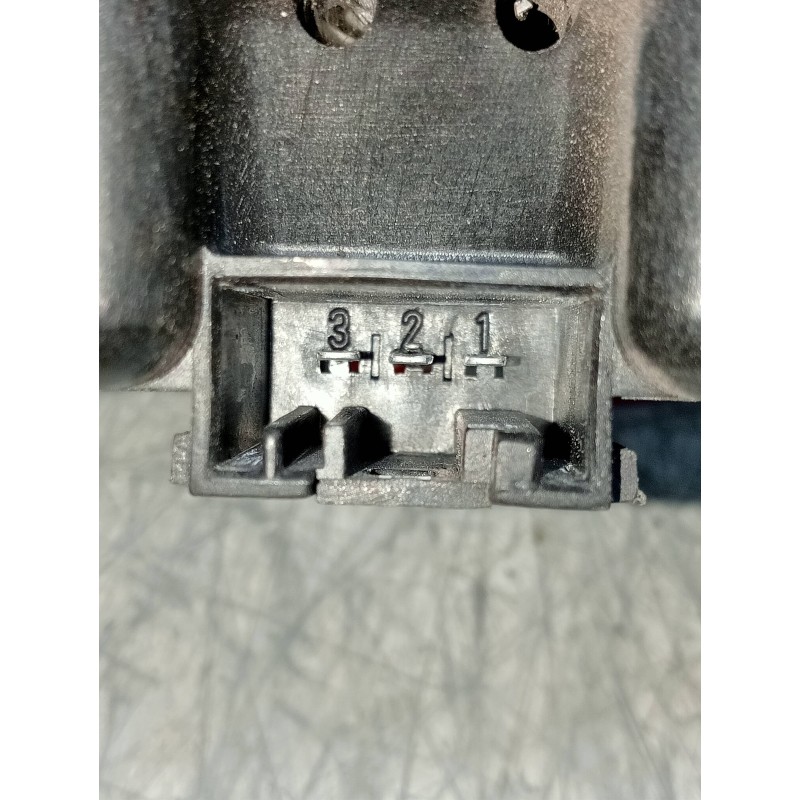 Recambio de piloto trasero izquierdo interior para bmw serie 3 coupe (e46) 2.0 16v cat referencia OEM IAM   