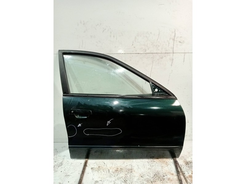 Recambio de puerta delantera derecha para mitsubishi galant berlina (ea0) 2500 v6 24v referencia OEM IAM   4P