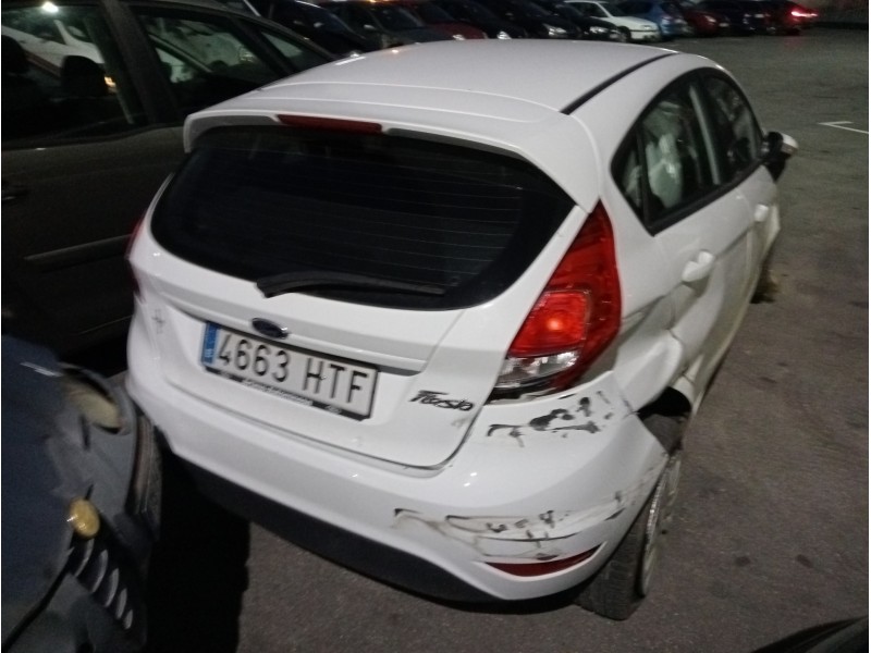 ford fiesta (ccn) del año 2013