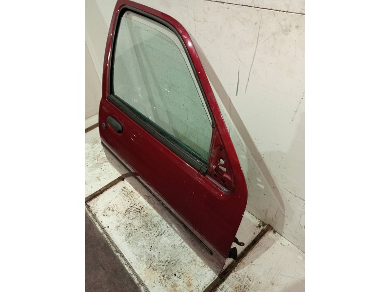 Recambio de puerta delantera derecha para ford fiesta berlina ghia referencia OEM IAM   5P