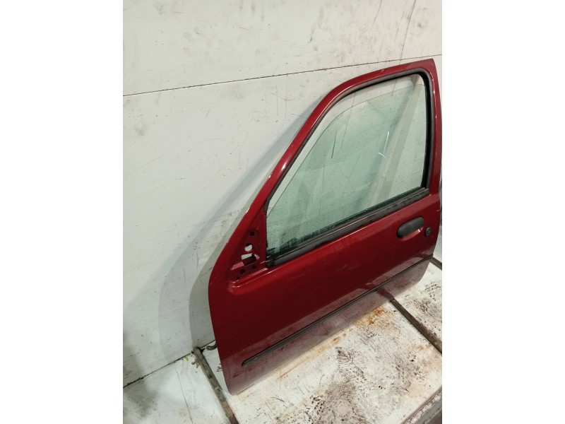 Recambio de puerta delantera izquierda para ford fiesta berlina ghia referencia OEM IAM   5P
