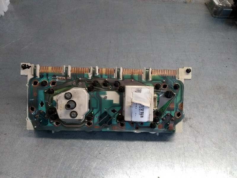 Recambio de cuadro instrumentos para peugeot 405 berlina 1.9 diesel referencia OEM IAM 9255423680  
