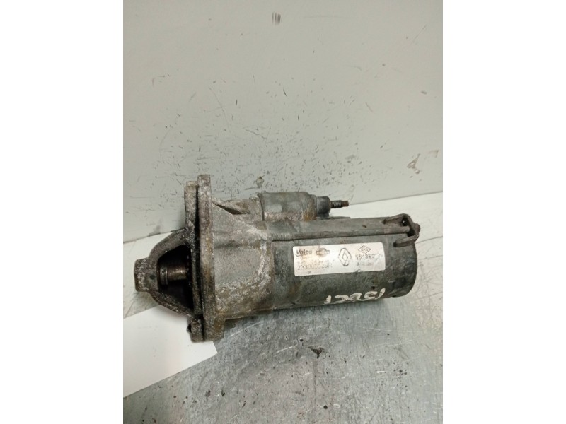 Recambio de motor arranque para dacia dokker 1.5 dci diesel fap cat referencia OEM IAM 233003329R  