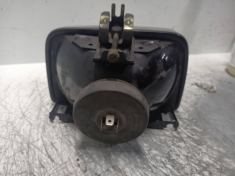 Recambio de faro izquierdo para ford fiesta berl./express referencia OEM IAM    Recambio de faro izquierdo para ford fiesta berl./express referencia OEM IAM